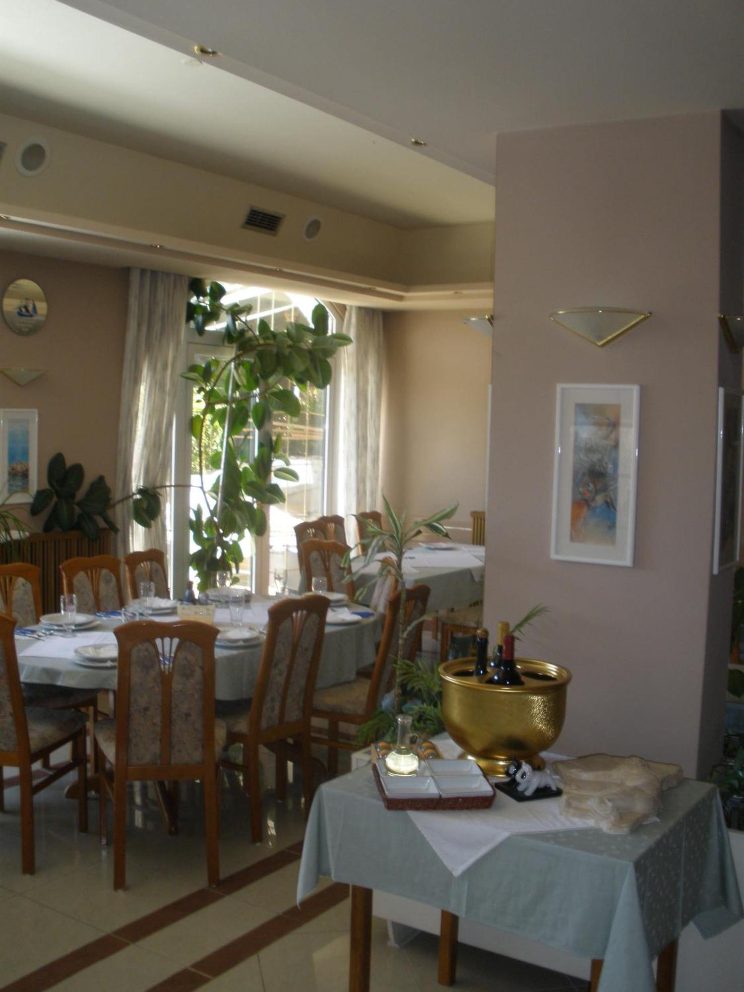 Hotel Pansion Manuela Orsera Esterno foto